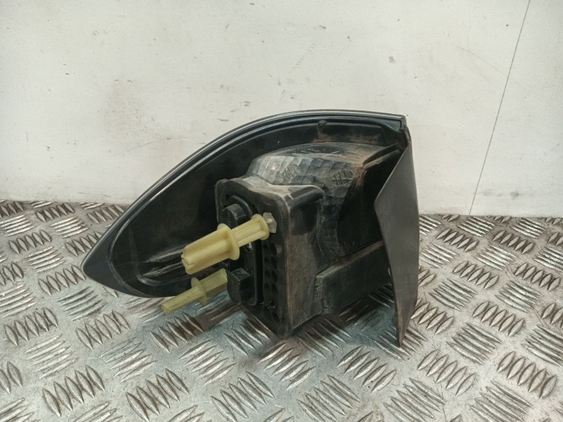 Recambio de piloto trasero derecho para ford s-max (wa6) 2.2 tdci referencia OEM IAM 1467472  