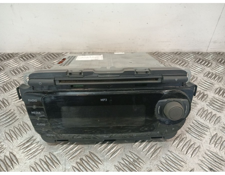 Recambio de sistema audio / radio cd para seat ibiza iv (6j5, 6p1) 1.2 referencia OEM IAM 6J0035153 SEZAZ1 