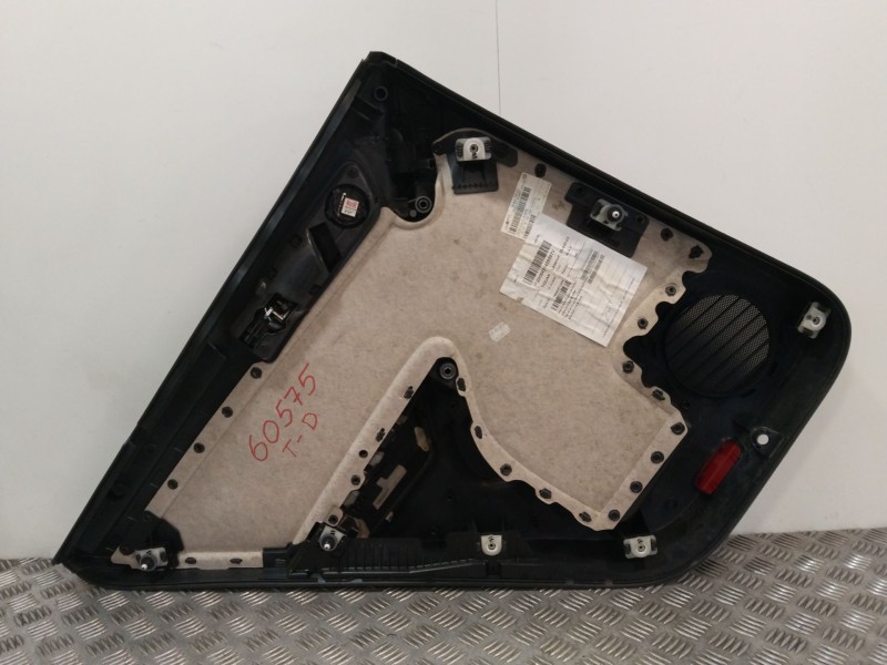 Recambio de guarnecido puerta trasera derecha para volkswagen tiguan (5n_) 1.4 tsi 4motion referencia OEM IAM 5N0867212 JCL14872