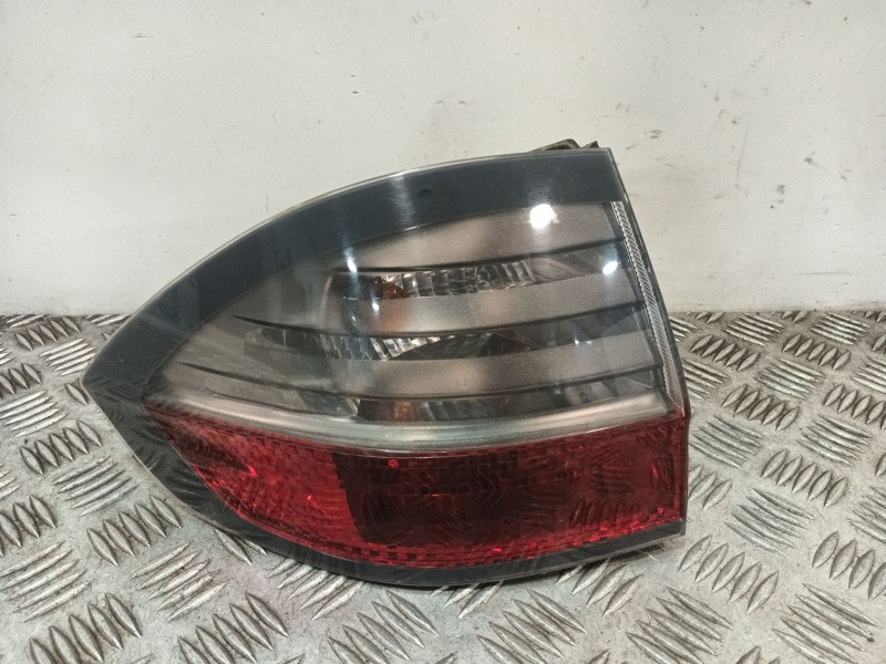Recambio de piloto trasero izquierdo para ford s-max (wa6) 2.2 tdci referencia OEM IAM 1467473  