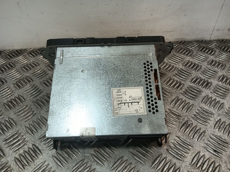 Recambio de sistema audio / radio cd para seat ibiza iv (6j5, 6p1) 1.2 referencia OEM IAM 6J0035153 SEZAZ1 