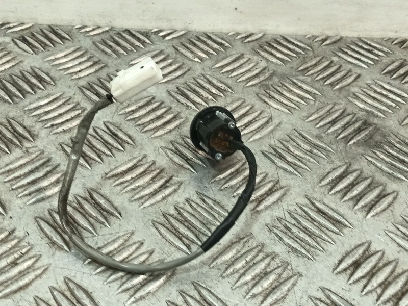 Recambio de sensor para mazda 3 lim. (bl) 1.6 cd diesel cat referencia OEM IAM BBN9624B0B33  