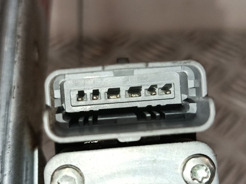Recambio de elevalunas delantero izquierdo para citroën c3 1.2 12v vti referencia OEM IAM 9802617780  