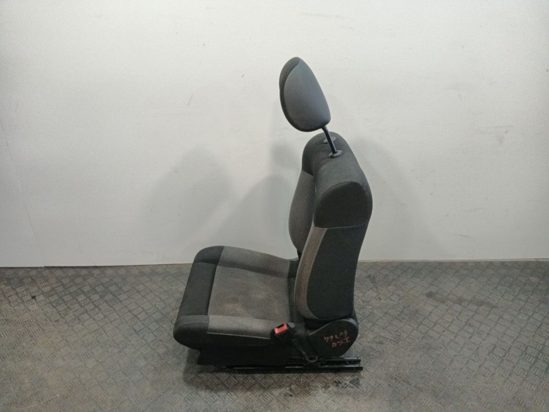 Recambio de asiento delantero derecho para citroën c4 cactus 1.2 vti 82 referencia OEM IAM 1611569080 1610829280 