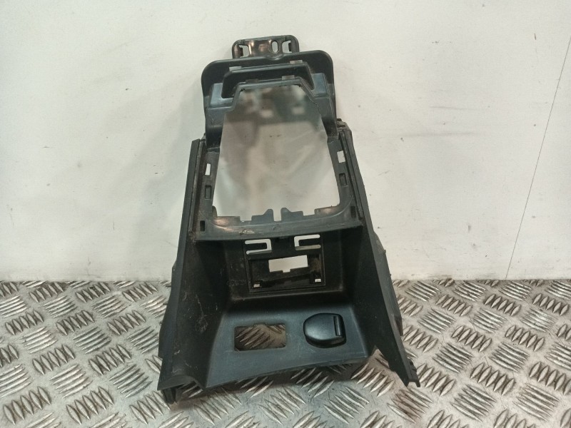 Recambio de consola central para renault clio iv (bh_) 1.5 dci 75 referencia OEM IAM 210098070001  