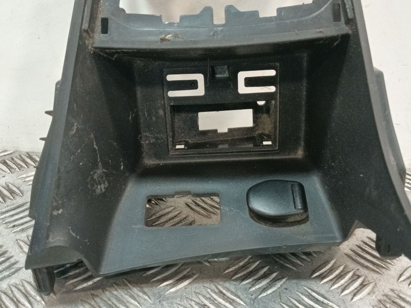 Recambio de consola central para renault clio iv (bh_) 1.5 dci 75 referencia OEM IAM 210098070001  