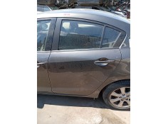 Recambio de puerta trasera izquierda para mazda 3 sedán (bl) 1.6 mzr (bl12) referencia OEM IAM BBY67302XJ  