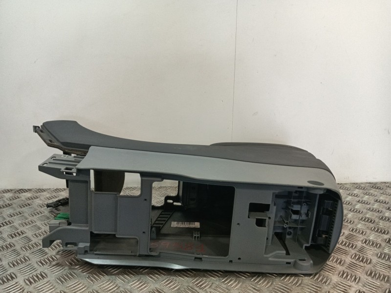 Recambio de consola central para ford s-max (wa6) 2.0 tdci referencia OEM IAM 6M21R045A20AG34D8  