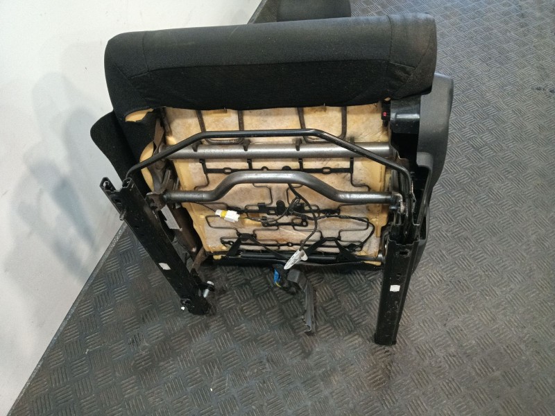Recambio de asiento delantero izquierdo para citroën c4 cactus 1.2 vti 82 referencia OEM IAM 16119870ZP 1611570580 