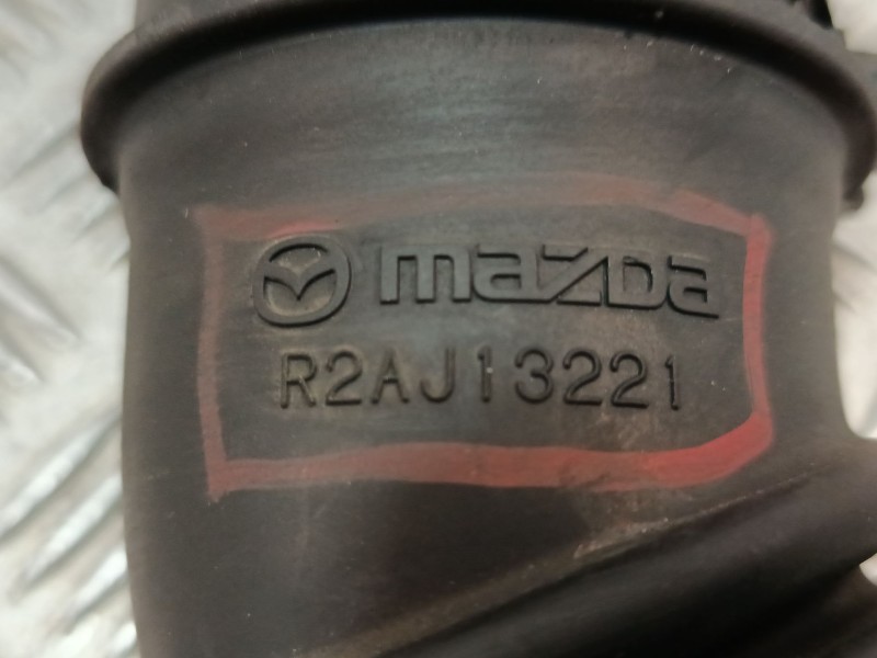 Recambio de tubo para mazda 3 lim. (bl) referencia OEM IAM R2AJ13221 R2AA13231 