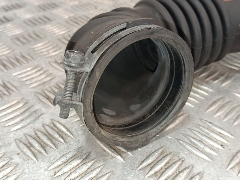 Recambio de tubo para mazda 3 lim. (bl) referencia OEM IAM R2AJ13221 R2AA13231 