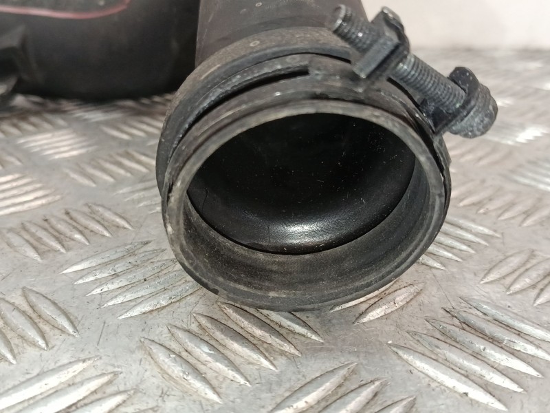 Recambio de tubo para mazda 3 lim. (bl) referencia OEM IAM R2AJ13221 R2AA13231 