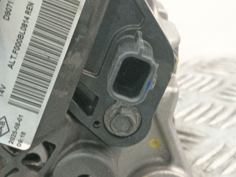 Recambio de alternador para renault kadjar (ha_, hl_) 1.6 dci 130 referencia OEM IAM 231001046R  