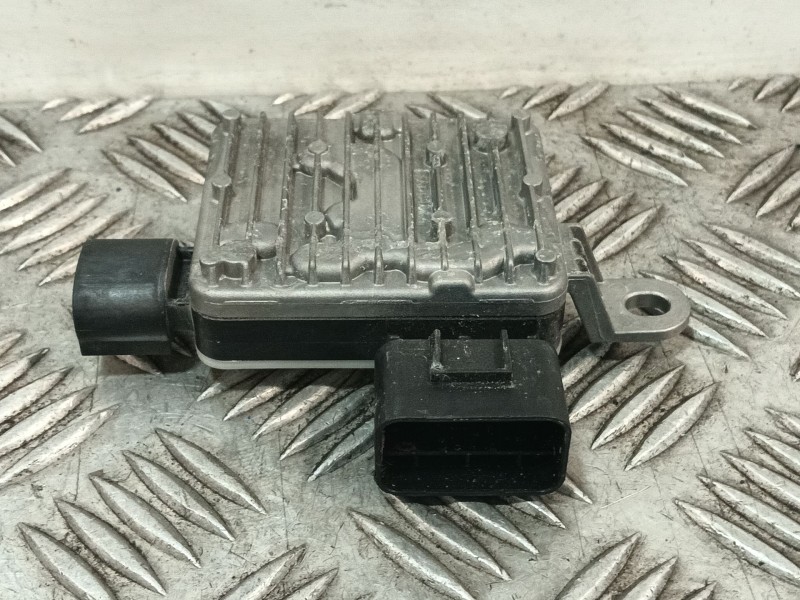 Recambio de modulo electronico para kia xceed (cd) 1.5 t-gdi mhev referencia OEM IAM 25385F3000  