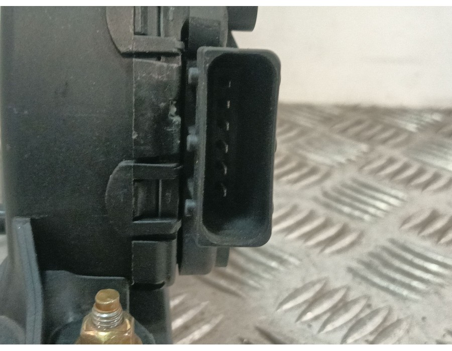 Recambio de potenciometro acelerador para nissan pathfinder iii (r51) 2.5 dci 4wd referencia OEM IAM 6PV93390101  