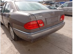 Recambio de paragolpes trasero para mercedes-benz clase e (w210) e 280 (210.053) referencia OEM IAM 2108801471 HWA2108850225  2