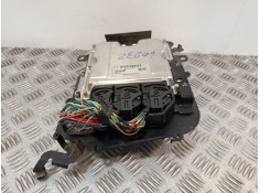 Recambio de centralita motor uce para volvo v40 station wagon (645) 1.9 di referencia OEM IAM 30630048  
