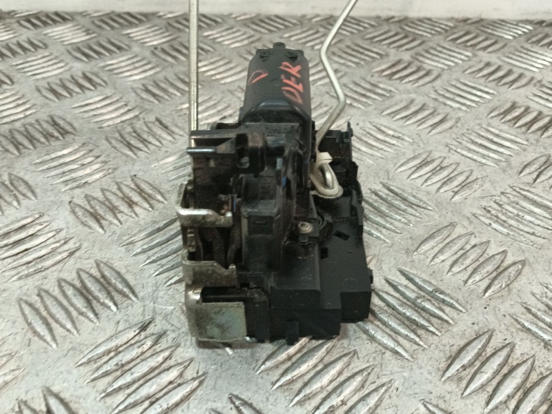 Recambio de cerradura puerta delantera derecha para dacia lodgy stepway referencia OEM IAM 805025267R  