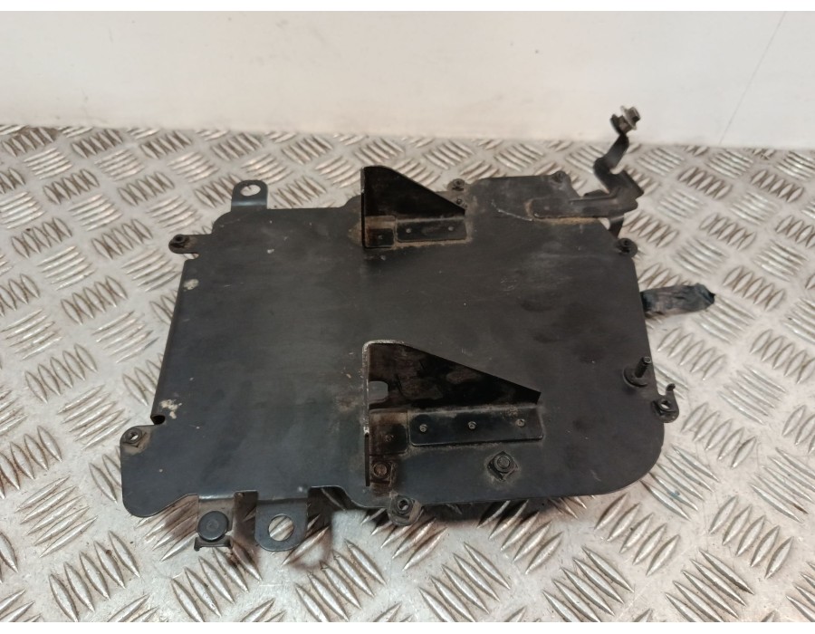 Recambio de centralita motor uce para volvo v40 station wagon (645) 1.9 di referencia OEM IAM 30630048  