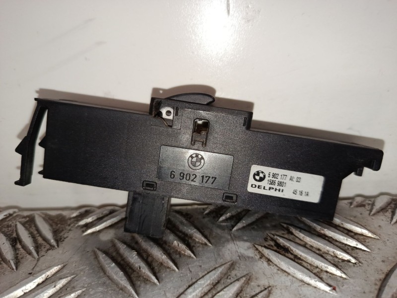 Recambio de mando elevalunas delantero izquierdo para bmw serie 3 compact (e46) referencia OEM IAM 6902177  