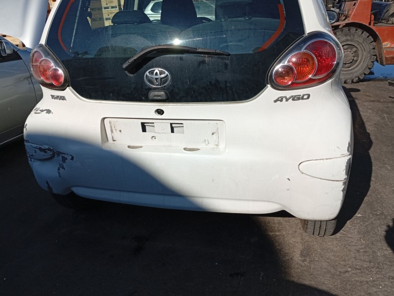 Recambio de refuerzo paragolpes trasero para toyota aygo (_b1_) 1.0 (kgb10_) referencia OEM IAM 520230H010  