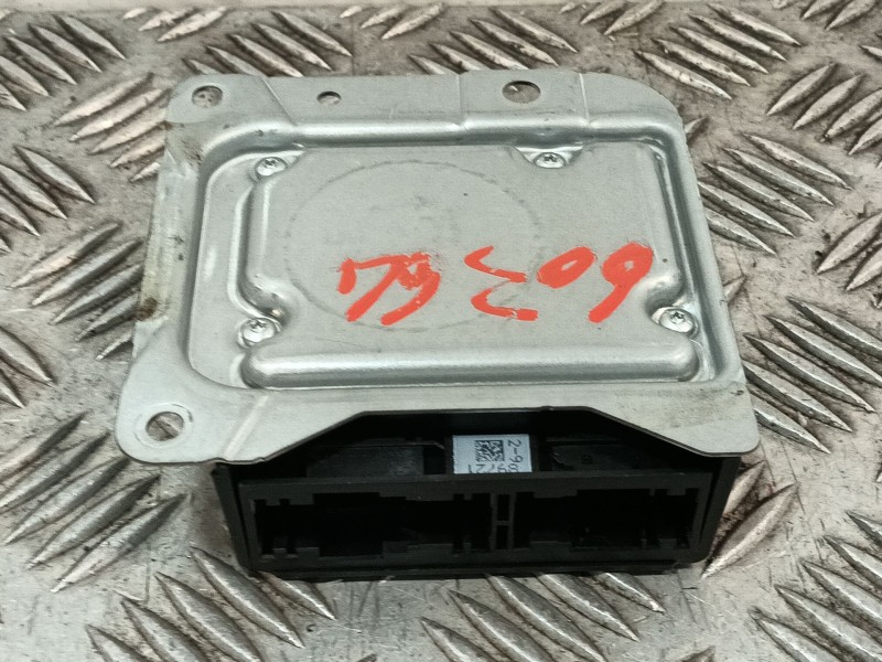 Recambio de centralita airbag para citroën c4 cactus 1.2 vti 82 referencia OEM IAM 9810106480 0285011178 