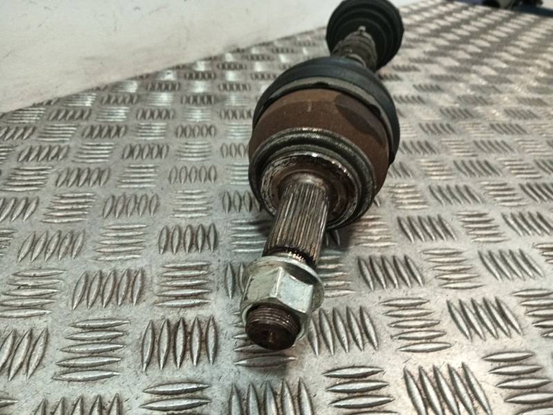 Recambio de transmision delantera izquierda para renault kadjar (ha_, hl_) 1.6 dci 130 referencia OEM IAM 391014PD0A  