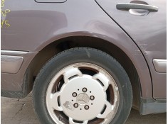 Recambio de paso de rueda trasero derecho para mercedes-benz clase e (w210) e 280 (210.053) referencia OEM IAM 2106982630  
