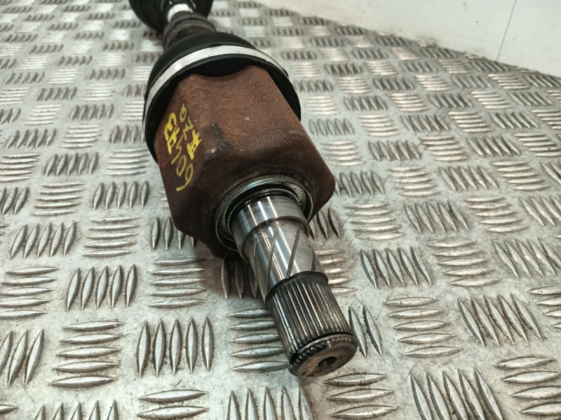 Recambio de transmision delantera izquierda para renault kadjar (ha_, hl_) 1.6 dci 130 referencia OEM IAM 391014PD0A  