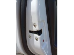 Recambio de cerradura puerta trasera izquierda para kia sportage iii (sl) 1.6 gdi referencia OEM IAM 814103U000  