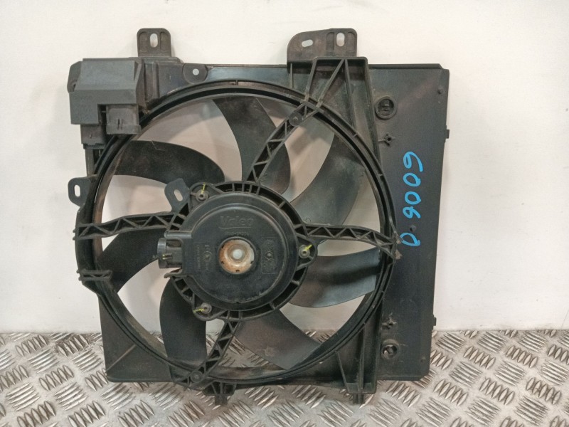Recambio de electroventilador para citroën c3 iii (sx) 1.2 puretech 82 referencia OEM IAM 9829774580  