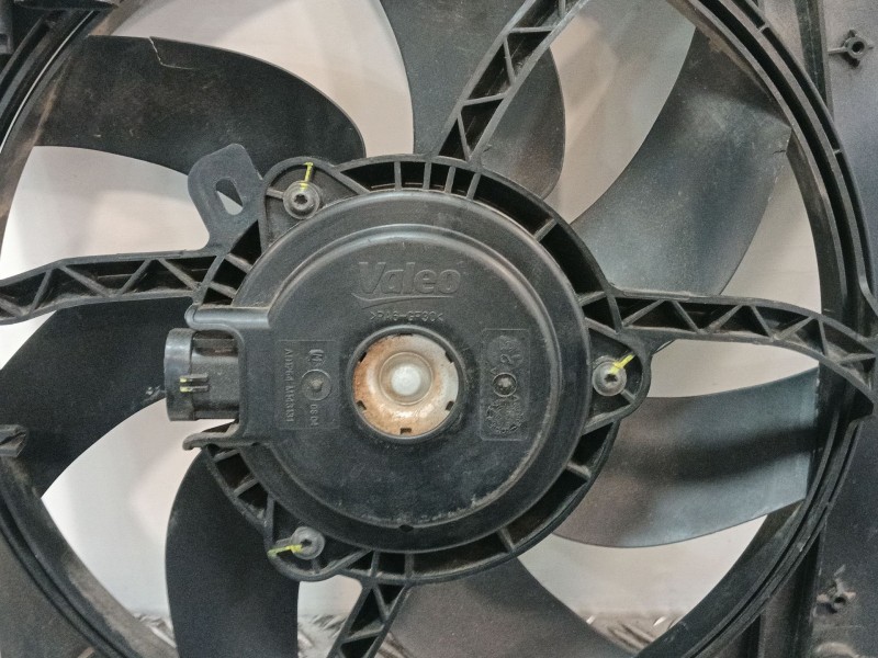 Recambio de electroventilador para citroën c3 iii (sx) 1.2 puretech 82 referencia OEM IAM 9829774580  