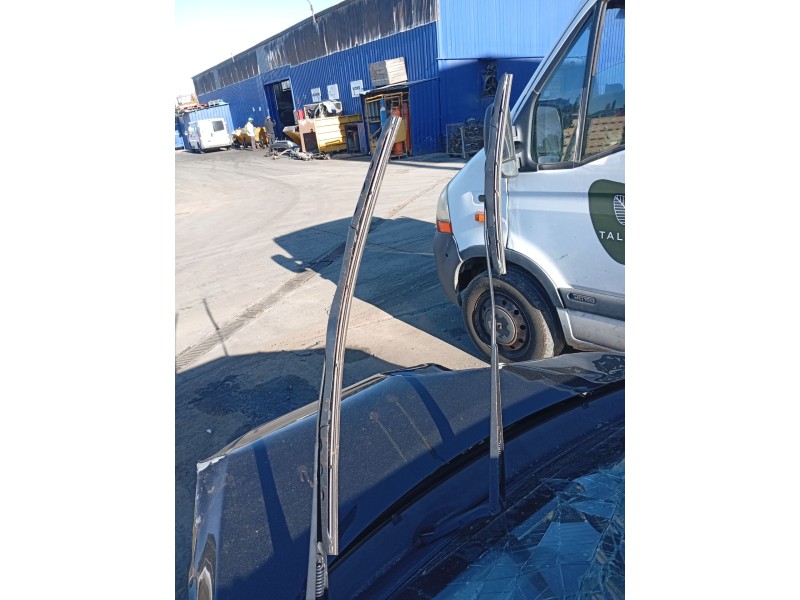 Recambio de brazo limpia delantero izquierdo para nissan note (e12) 1.5 dci referencia OEM IAM 288813VF0A  