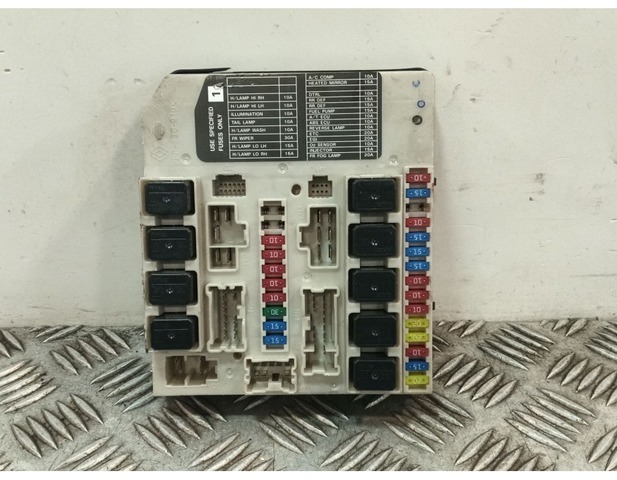 Recambio de caja reles / fusibles para nissan navara np300 caja/chasis (d40) 2.5 dci referencia OEM IAM 284B7EB310  