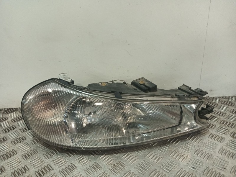 Recambio de faro derecho para ford mondeo ii (bap) 2.5 24v referencia OEM IAM 96BG13K060AA 1305219078 