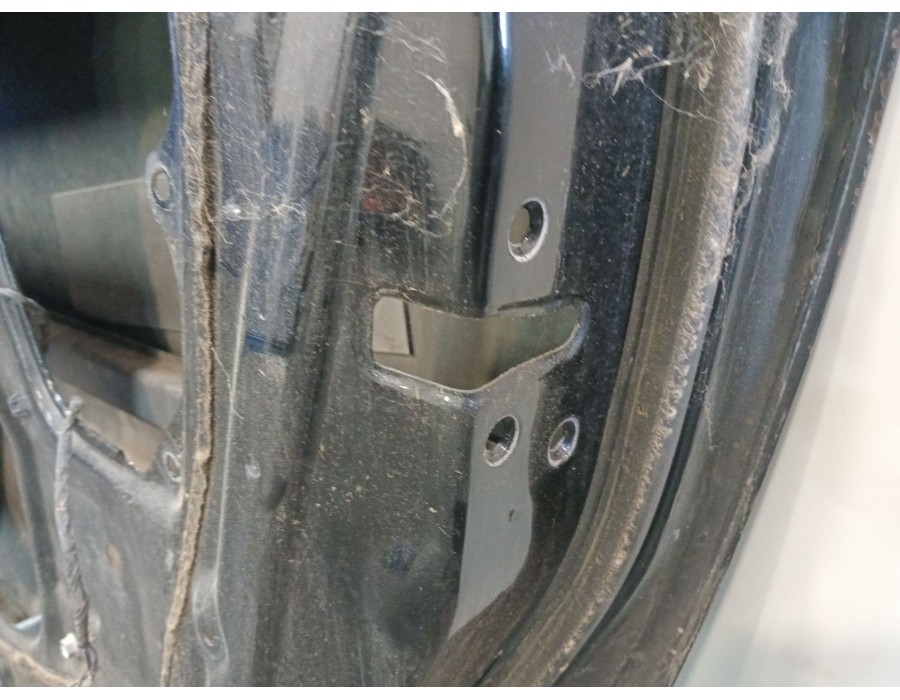Recambio de puerta delantera derecha para toyota rav 4 (a2) 2.0 turbodiesel cat referencia OEM IAM 6700142100 6700142070 