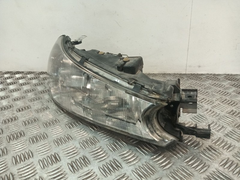 Recambio de faro derecho para ford mondeo ii (bap) 2.5 24v referencia OEM IAM 96BG13K060AA 1305219078 