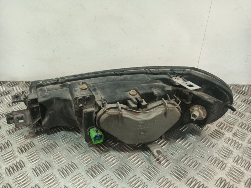 Recambio de faro derecho para ford mondeo ii (bap) 2.5 24v referencia OEM IAM 96BG13K060AA 1305219078 