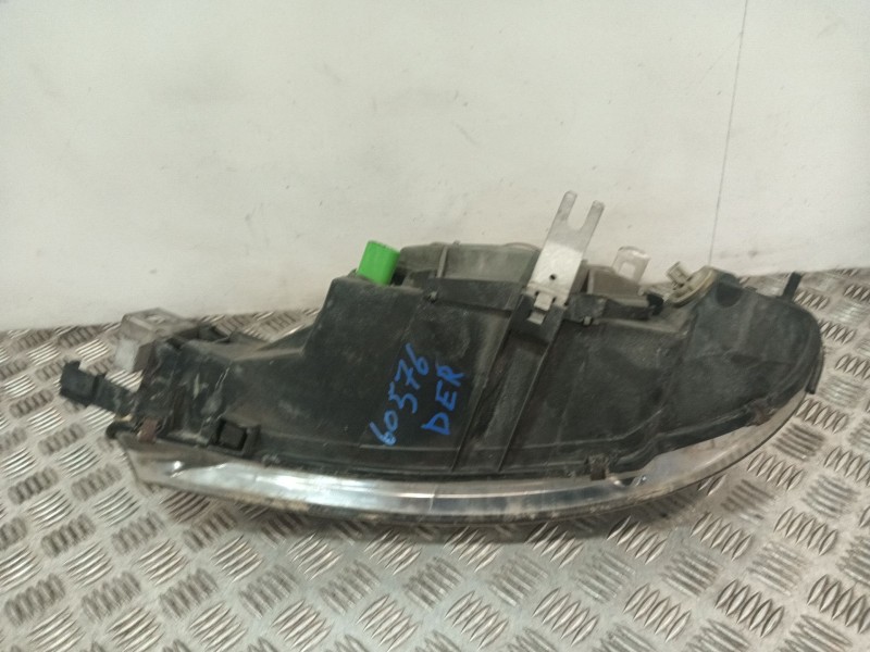 Recambio de faro derecho para ford mondeo ii (bap) 2.5 24v referencia OEM IAM 96BG13K060AA 1305219078 