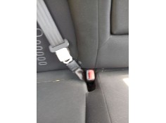 Recambio de enganche cinturon trasero derecho para kia sportage iii (sl) 1.6 gdi referencia OEM IAM 898403U200GAH  