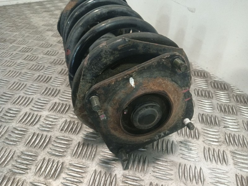 Recambio de amortiguador delantero derecho para kia carnival ii (gq) 2.9 crdi referencia OEM IAM 423142JP  