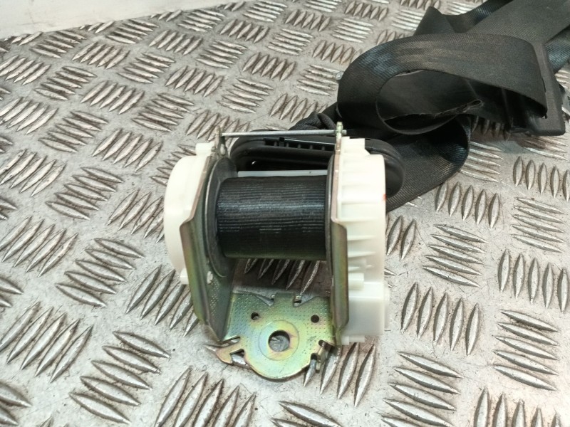 Recambio de cinturon seguridad trasero izquierdo para citroën c4 cactus 1.2 vti 82 referencia OEM IAM 98009740XX  