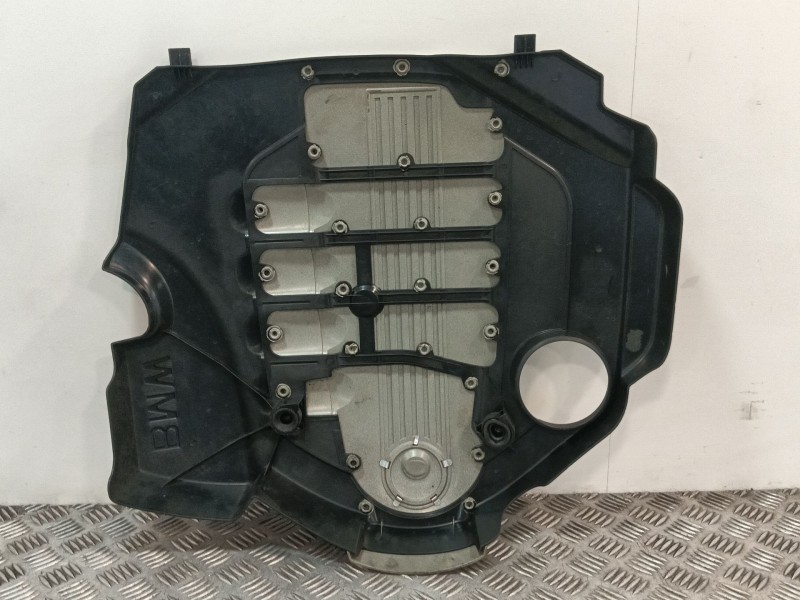 Recambio de tapa motor para bmw 1 (e87) 118 d referencia OEM IAM 114779741004 14389710 