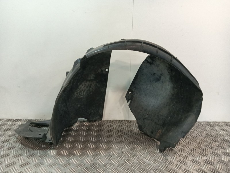 Recambio de paso de rueda delantero izquierdo para citroën c3 referencia OEM IAM   