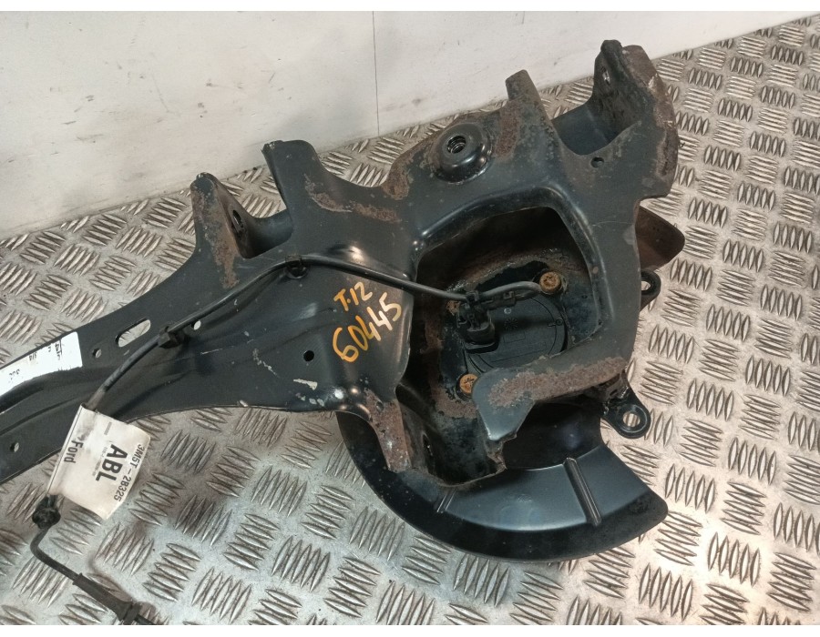 Recambio de mangueta trasera izquierda para ford focus c-max (dm2) 1.8 tdci referencia OEM IAM 3M515A969GF  