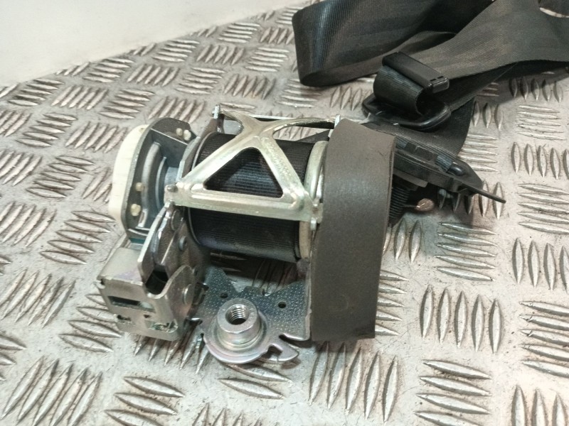 Recambio de cinturon seguridad delantero izquierdo para citroën c4 cactus 1.2 vti 82 referencia OEM IAM 98009730XX  