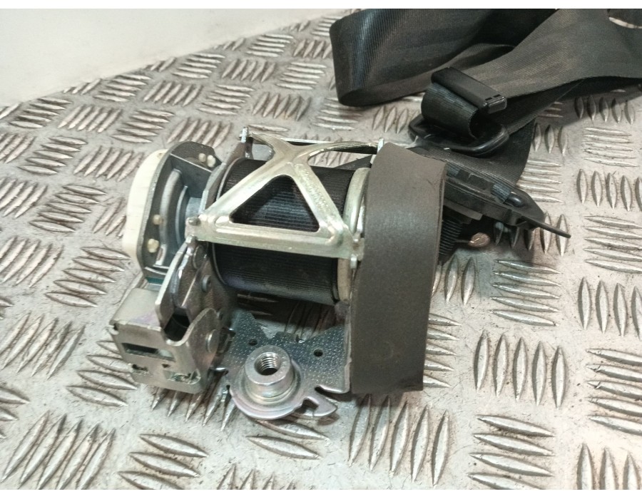 Recambio de cinturon seguridad delantero izquierdo para citroën c4 cactus 1.2 vti 82 referencia OEM IAM 98009730XX  