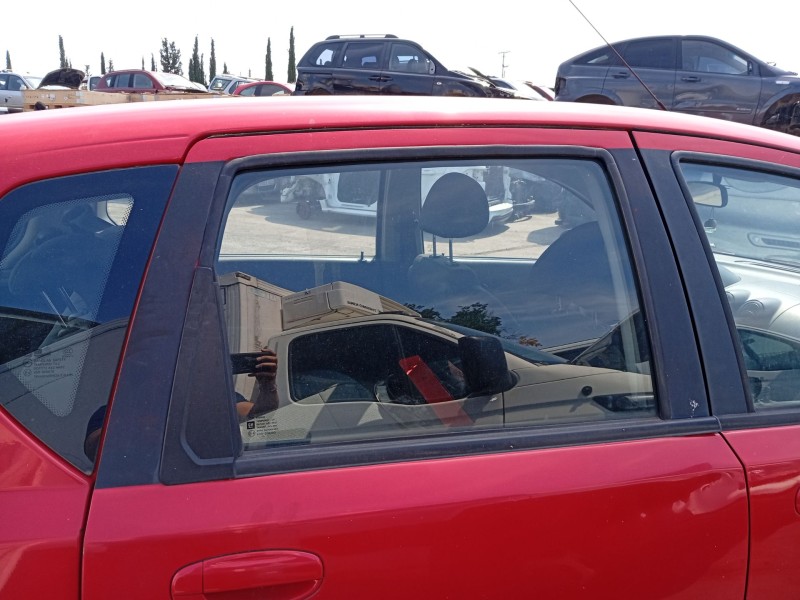 Recambio de luna trasera derecha para chevrolet aveo / kalos hatchback (t250, t255) 1.2 referencia OEM IAM 96806556  