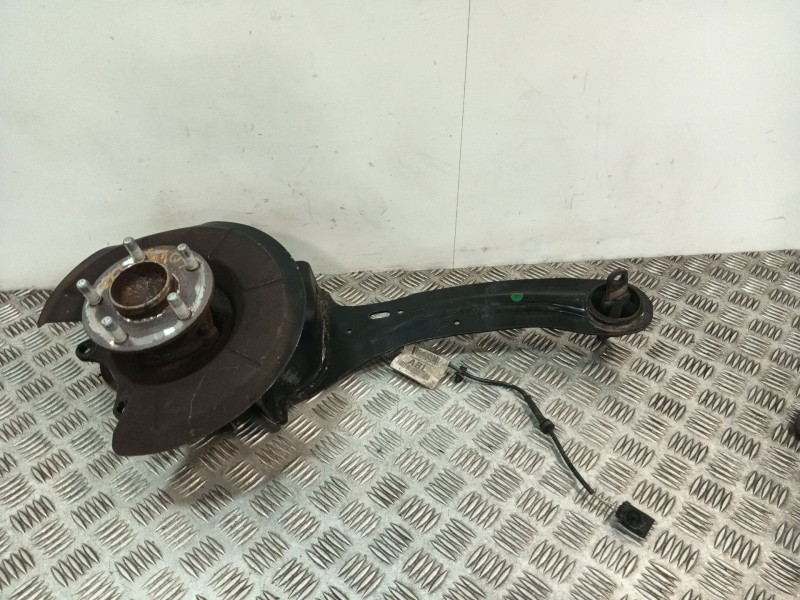 Recambio de mangueta trasera izquierda para ford focus c-max (dm2) 1.8 tdci referencia OEM IAM 3M515A969GF  