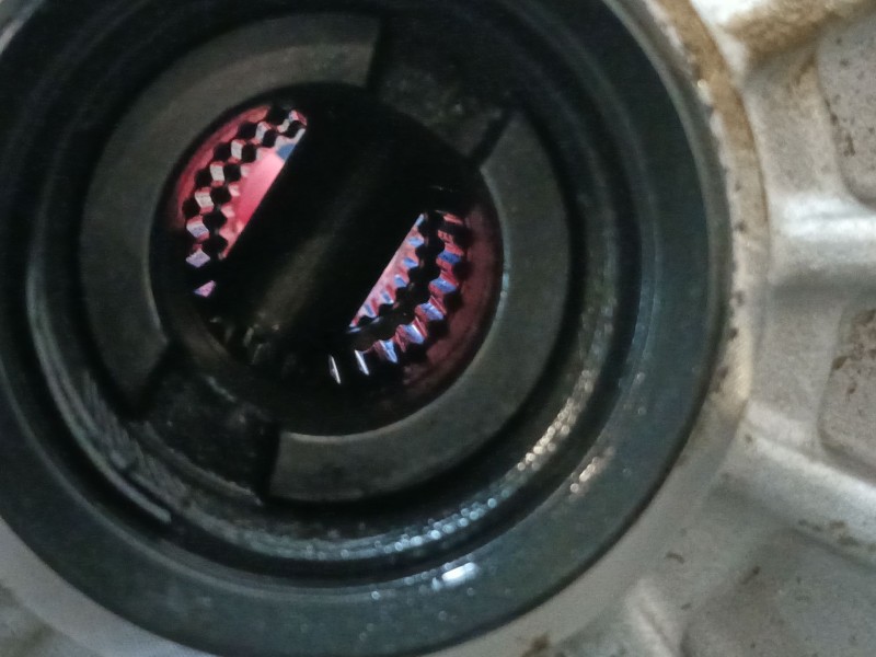 Recambio de motor electrico caja cambios para maxus edeliver 3 furgoneta electric referencia OEM IAM TZ204XS85K05 T0033242 